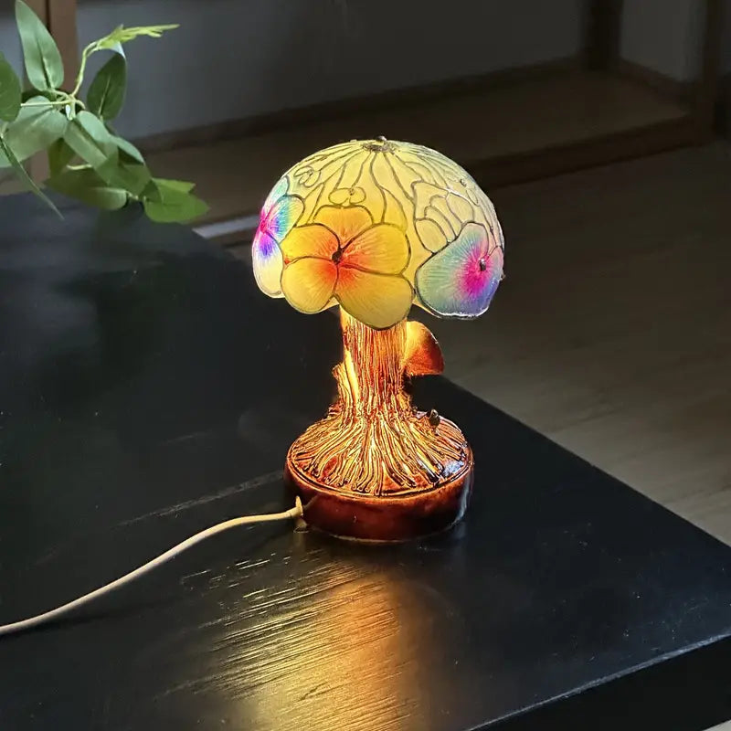 Fungo e Fiori Boho Chic – Lampada Artigianale in Vetro Colorato